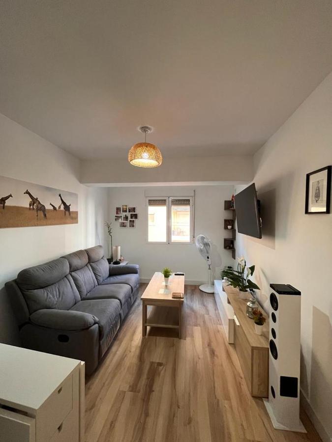 Piso Agradable Cerca De La Playa Apartment Almeria Luaran gambar